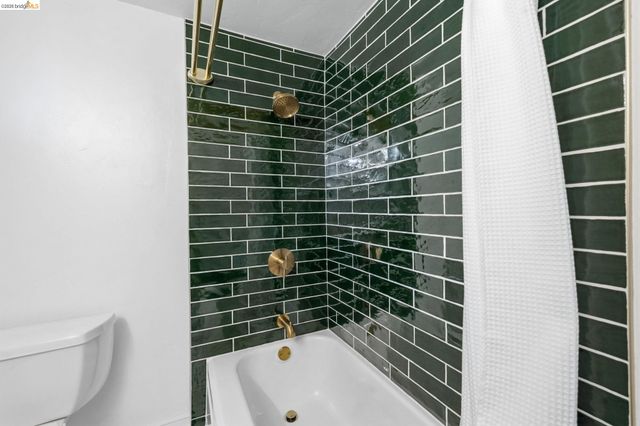 21900 Feather River Dr., Sonora, CA 95370