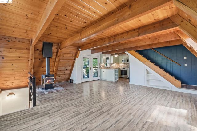 21900 Feather River Dr., Sonora, CA 95370