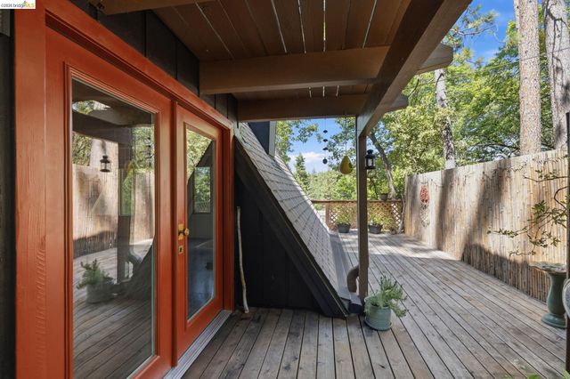 21900 Feather River Dr., Sonora, CA 95370