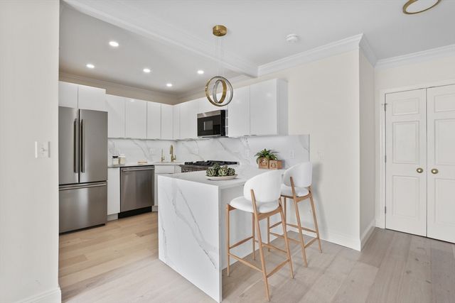85 E India Row 36D, Boston, MA 02110