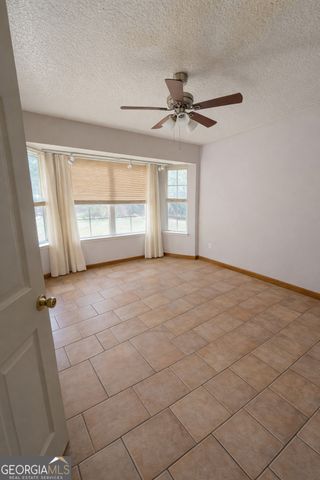 352 Rainbow Lane, Woodbine, GA 31569