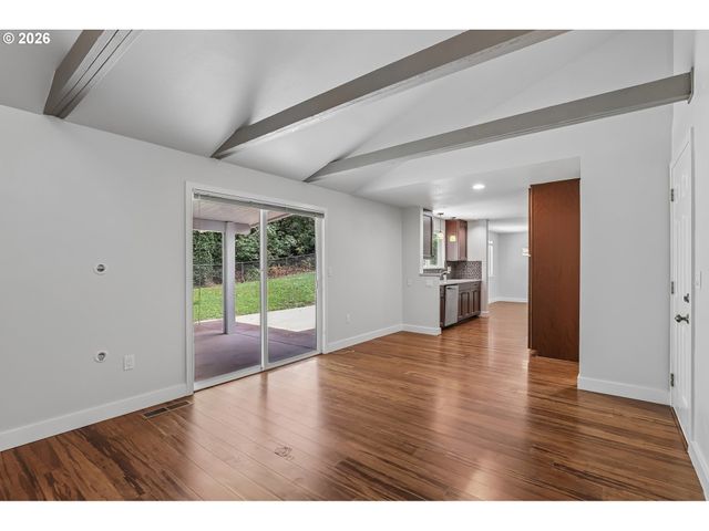 2442 MARGERY St, West Linn, OR 97068