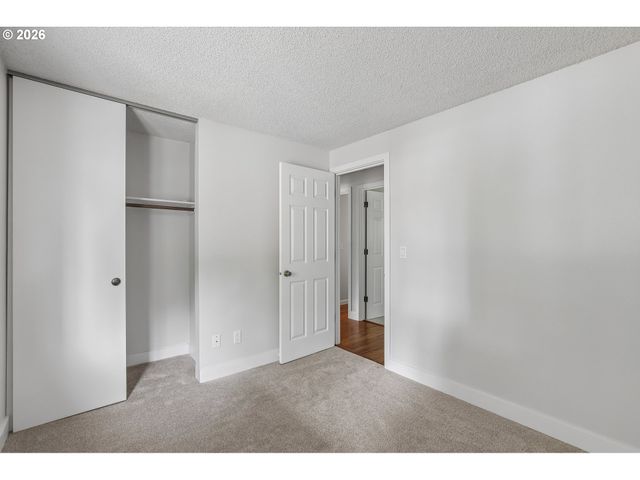 2442 MARGERY St, West Linn, OR 97068