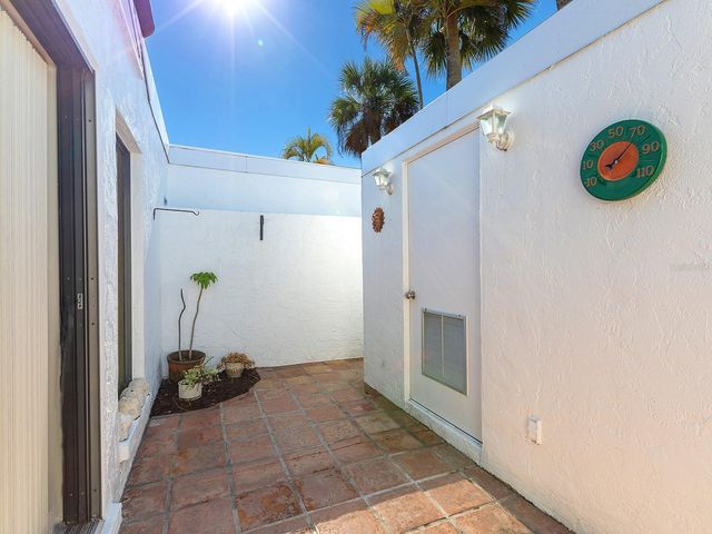 1585 TARPON CENTER DRIVE 31, Venice, FL 34285