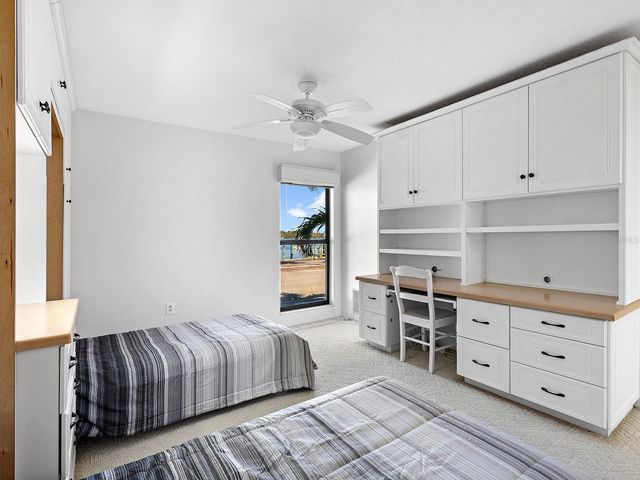 1585 TARPON CENTER DRIVE 31, Venice, FL 34285