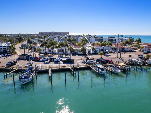 1585 TARPON CENTER DRIVE 31, Venice, FL 34285