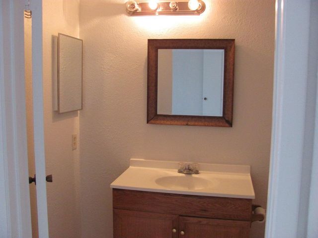 815 W Boynton Beach Boulevard 2-106, Boynton Beach, FL 33426