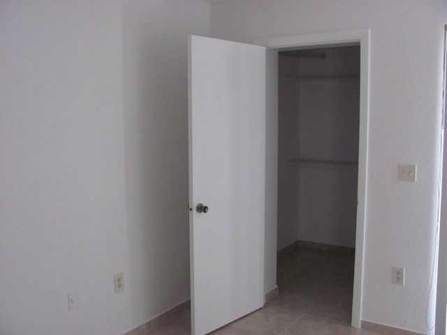 815 W Boynton Beach Boulevard 2-106, Boynton Beach, FL 33426