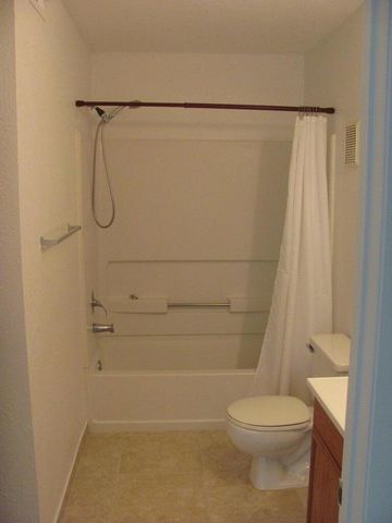 815 W Boynton Beach Boulevard 2-106, Boynton Beach, FL 33426