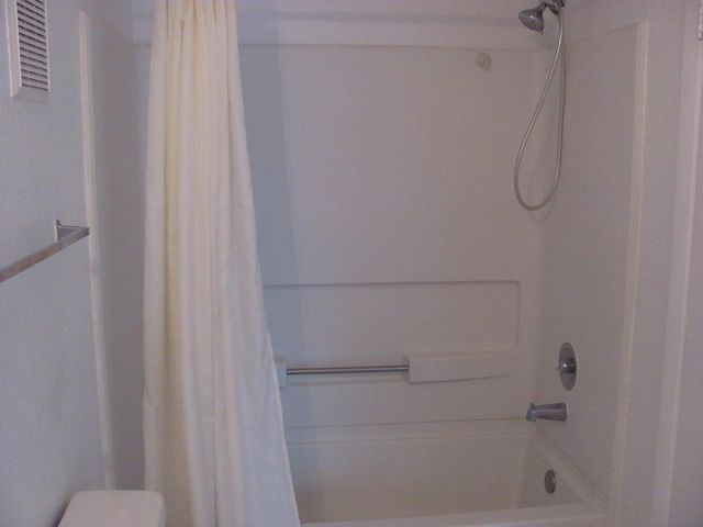 815 W Boynton Beach Boulevard 2-106, Boynton Beach, FL 33426