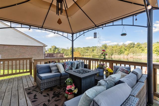 13494 Country Walk Boulevard, Van Buren Twp, MI 48111