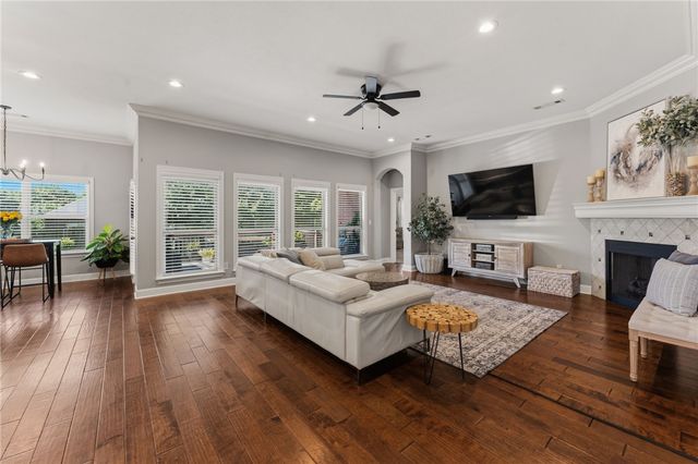 5603 Sombreado Road, Fayetteville, AR 72703