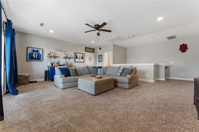 5603 Sombreado Road, Fayetteville, AR 72703