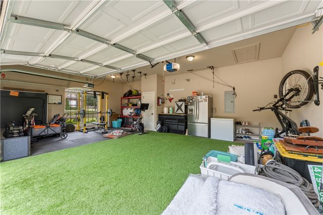 5603 Sombreado Road, Fayetteville, AR 72703
