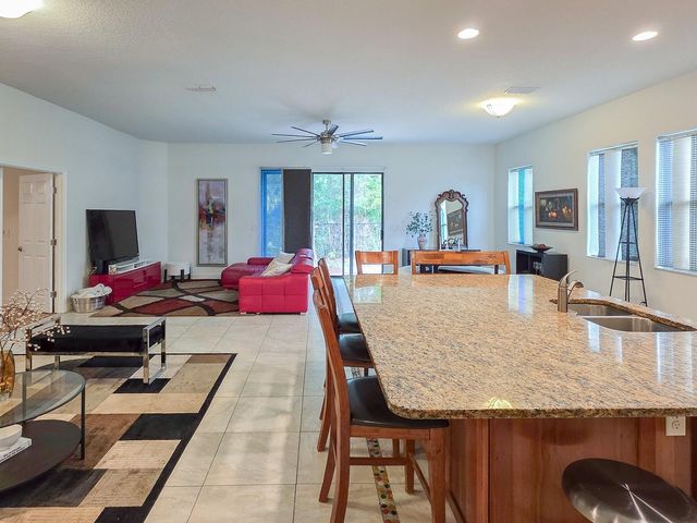 13 RIVER OAKS WAY, Palm Coast, FL 32137