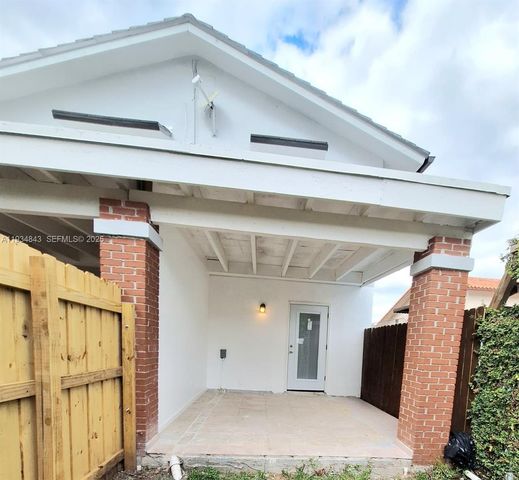 14402 SW 111th St 14402, Miami, FL 33186