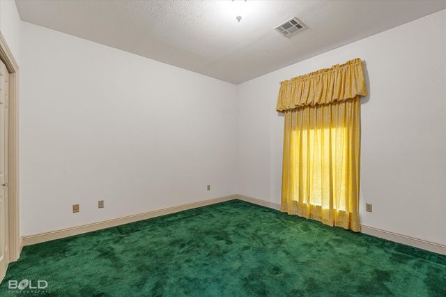 8705 W Wilderness Way, Shreveport, LA 71106