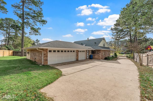 8705 W Wilderness Way, Shreveport, LA 71106