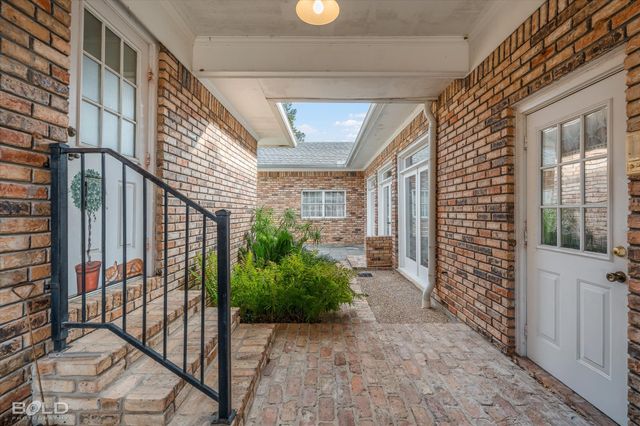 8705 W Wilderness Way, Shreveport, LA 71106