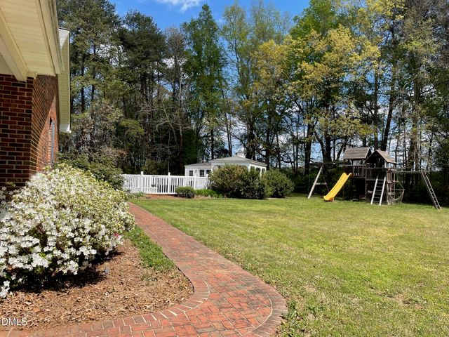 3261 Huffines Drive, Burlington, NC 27217