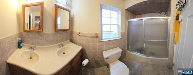 28 Clinton Place, Newark, NJ 07108