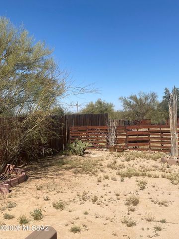 6251 N Blue Boulevard, Tucson, AZ 85743