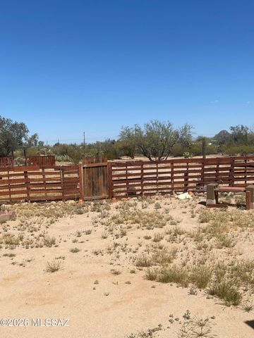 6251 N Blue Boulevard, Tucson, AZ 85743