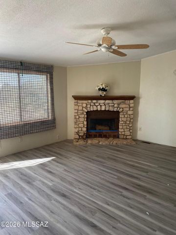 6251 N Blue Boulevard, Tucson, AZ 85743