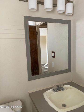 6251 N Blue Boulevard, Tucson, AZ 85743