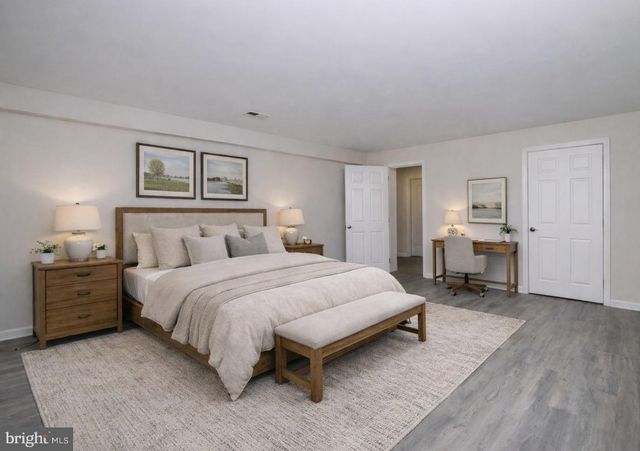 125-1 ECHELON RD, Voorhees, NJ 08043