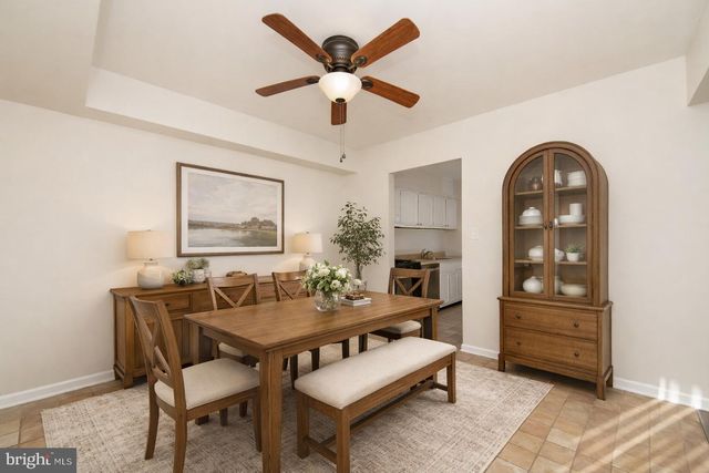 125-1 ECHELON RD, Voorhees, NJ 08043