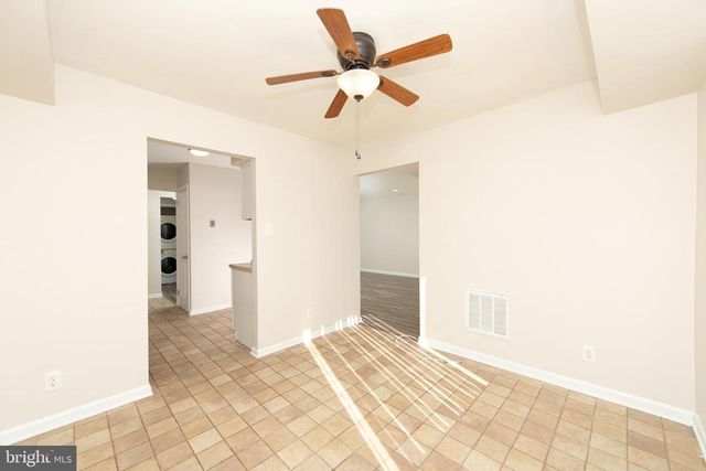 125-1 ECHELON RD, Voorhees, NJ 08043