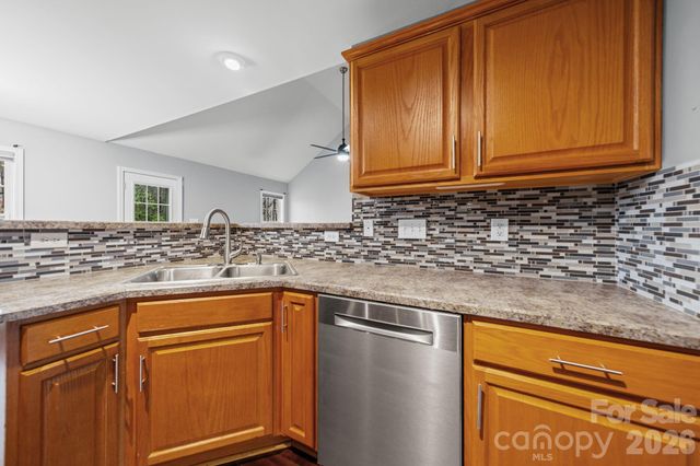 118 Sundance Circle, Statesville, NC 28625