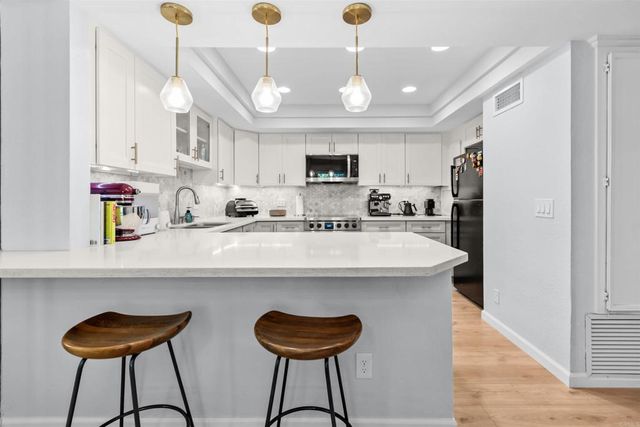 5204 Caminito Solitario, San Diego, CA 92108