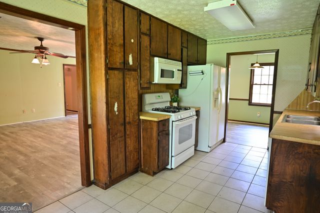 2117 Berkshire Terrace, Lawrenceville, GA 30044