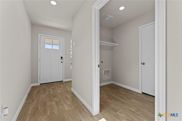 140 Raymondville Path, San Marcos, TX 78666