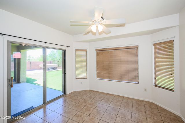7574 E Autumn Leaf Drive, Tucson, AZ 85756