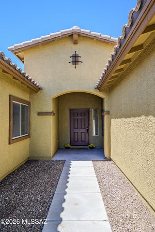 7574 E Autumn Leaf Drive, Tucson, AZ 85756