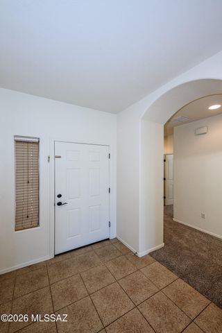 7574 E Autumn Leaf Drive, Tucson, AZ 85756