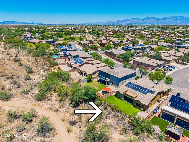 7574 E Autumn Leaf Drive, Tucson, AZ 85756