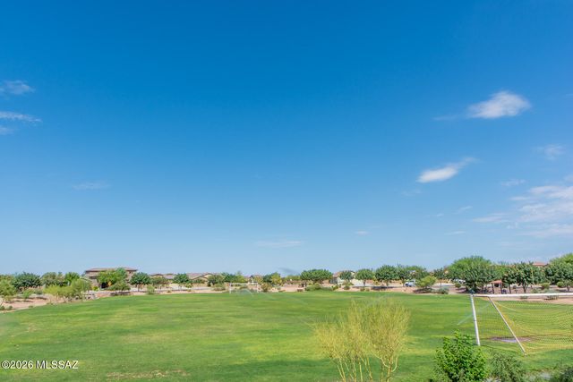7574 E Autumn Leaf Drive, Tucson, AZ 85756