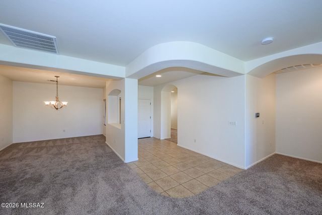 7574 E Autumn Leaf Drive, Tucson, AZ 85756