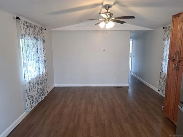 2907 S Santa Fe Ave 10, San Marcos, CA 92069
