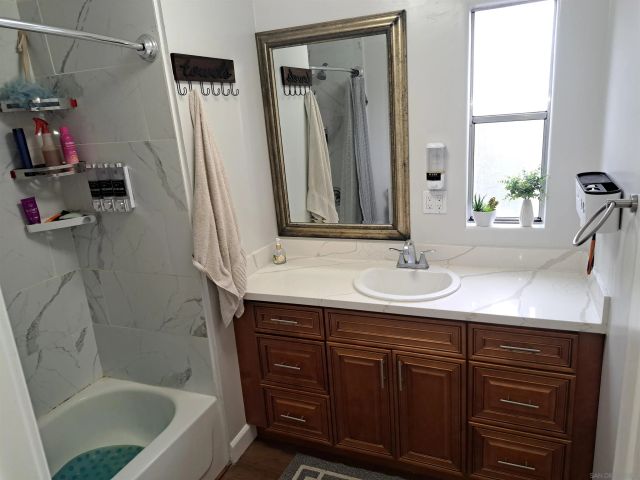 2907 S Santa Fe Ave 10, San Marcos, CA 92069