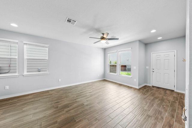 5002 Plum Peach BND 149, Austin, TX 78723