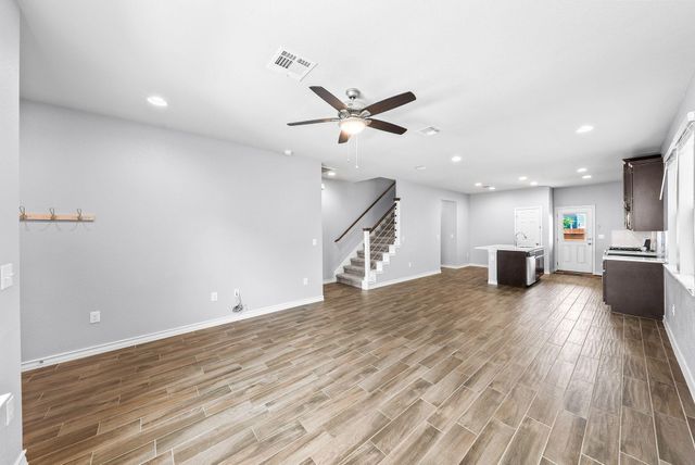 5002 Plum Peach BND 149, Austin, TX 78723