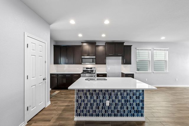 5002 Plum Peach BND 149, Austin, TX 78723