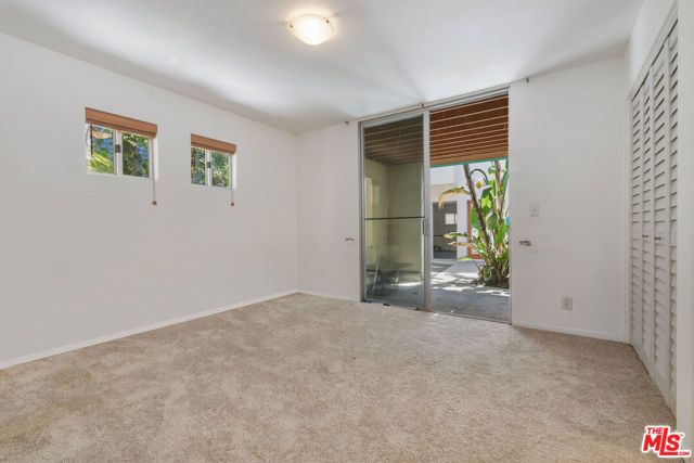 656 Angelus Place, Los Angeles, CA 90291