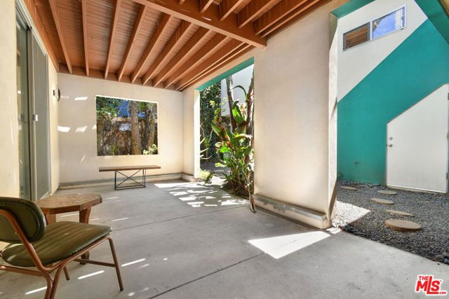 656 Angelus Place, Los Angeles, CA 90291