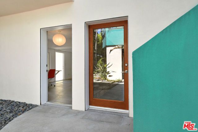 656 Angelus Place, Los Angeles, CA 90291